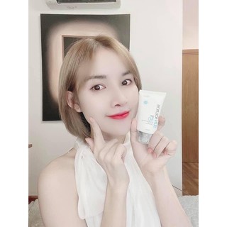 Kem chống Nắng Huyền Phi (Morena)