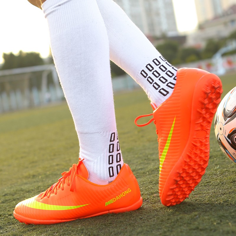 Giày bóng đá nam Bóng đá Trẻ em Người lớn Futsal Lawn Kích thước thể thao ngoài trời:32-44