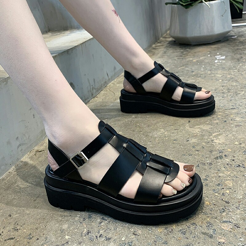 Dép giày sandal nữ 💥ĐỘC_Store💥 siêu nhẹ êm quai da clasic (2 màu)