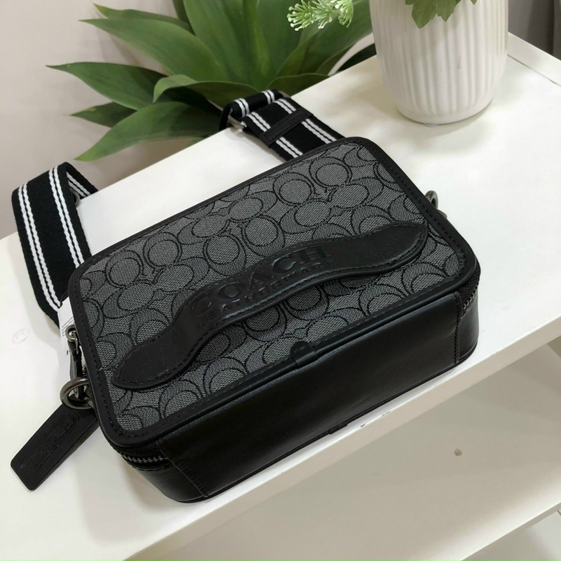 Túi Coach charter đeo chéo và cầm tay dành cho nam