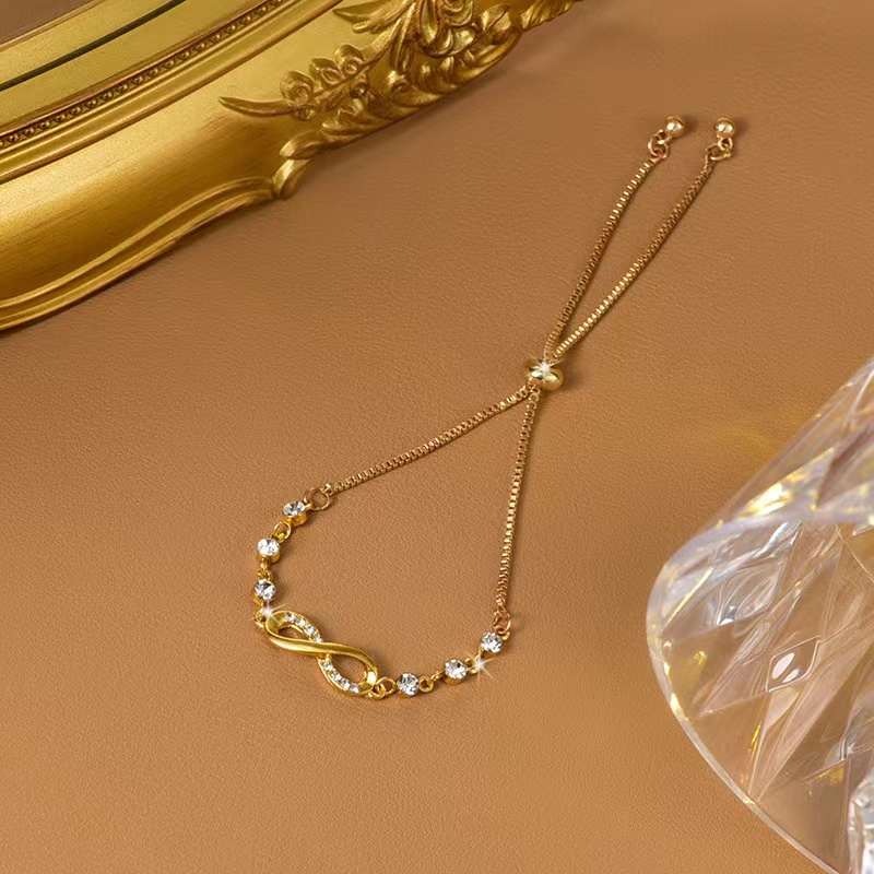 Vòng Tay Pha Lê Hình Cỏ Bốn Lá Thời Trang Cho Nữ