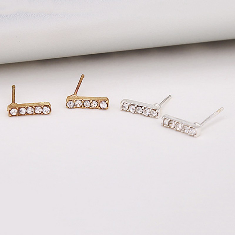 Set 9 đôi khuyên tai kim loại đủ kiểu thời trang