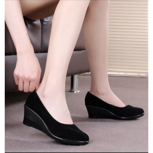 GIÀY BÚP BÊ ĐẾ XUỒNG KIỂU ĐƠN GIẢN