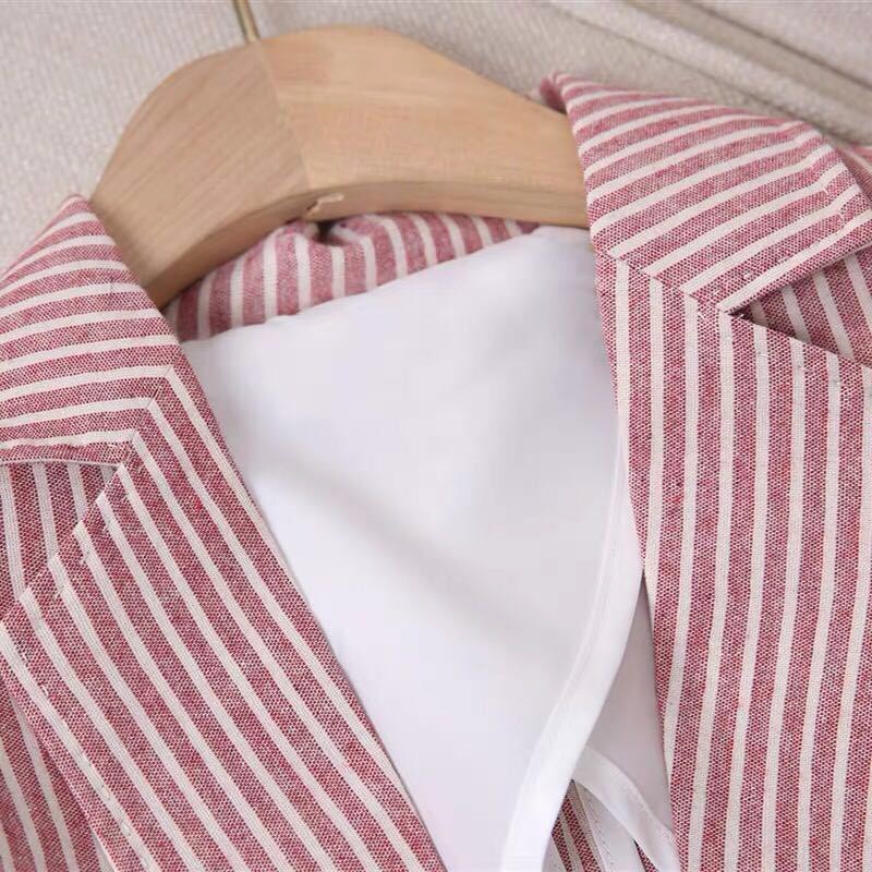 [ORDER]Vest Blazer Linen Sọc Đỏ Dài Tay