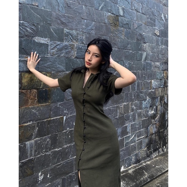 Irene Dress | Đầm body hàng cúc sang trọng