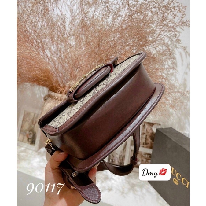 TÚI ĐEO VAI QUAI BẤM SIZE 18 MỚI