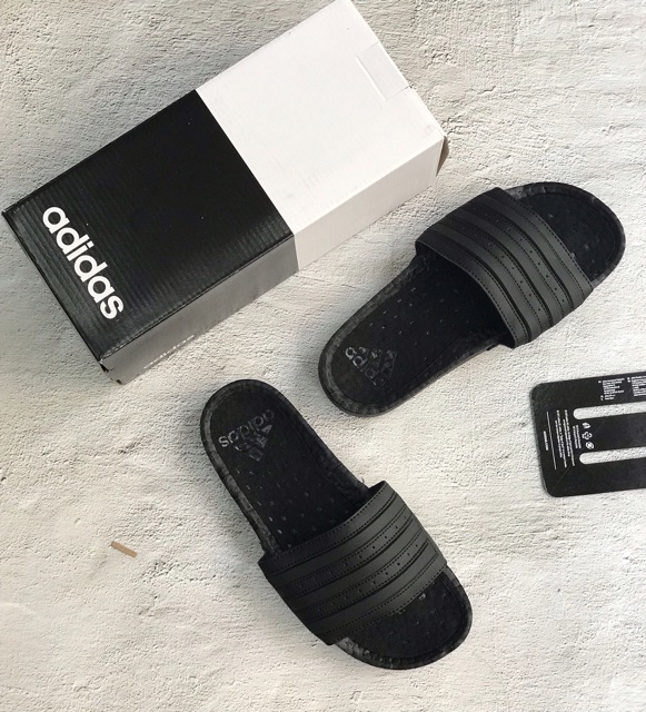 Dép Nam Quai Ngang Thể Thao Adilette Boost Đen-Trắng