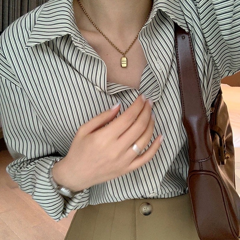 Áo sơ mi tay dài form rộng họa tiết kẻ sọc thời trang mùa thu phong cách Hàn Quốc trẻ trung cho nữ 21809