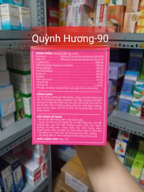 Cốm vi sinh Nutri Baby Plus giúp tăng sức đề kháng cho bé yêu.