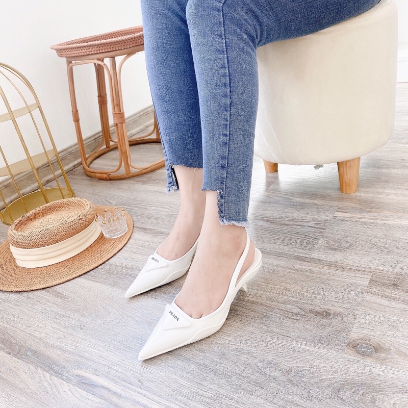 Sandal bít mũi nhọn Pra.da