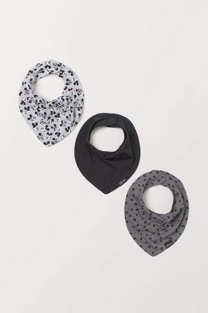 Set 3 yếm HM authentic cho bé