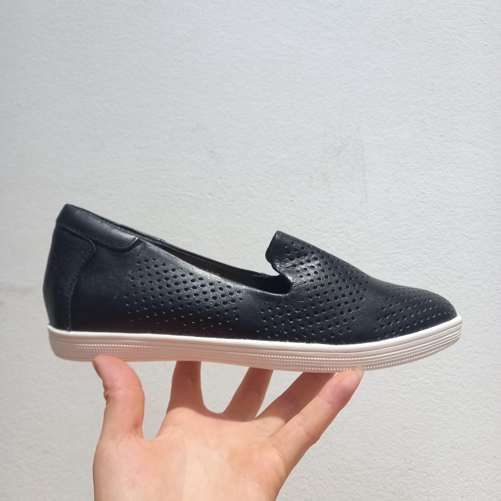 Bệt lỗ lưỡi gà