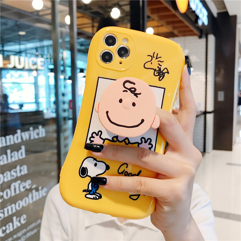 Ốp điện thoại mềm chống sốc in hình Charlie/Snoopy kèm giá đỡ cho iPhone13 Pro max 12/11 Pro max 7plus 8plus XR XSMAX