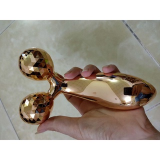 con lăn mát xa cầm tay 3D