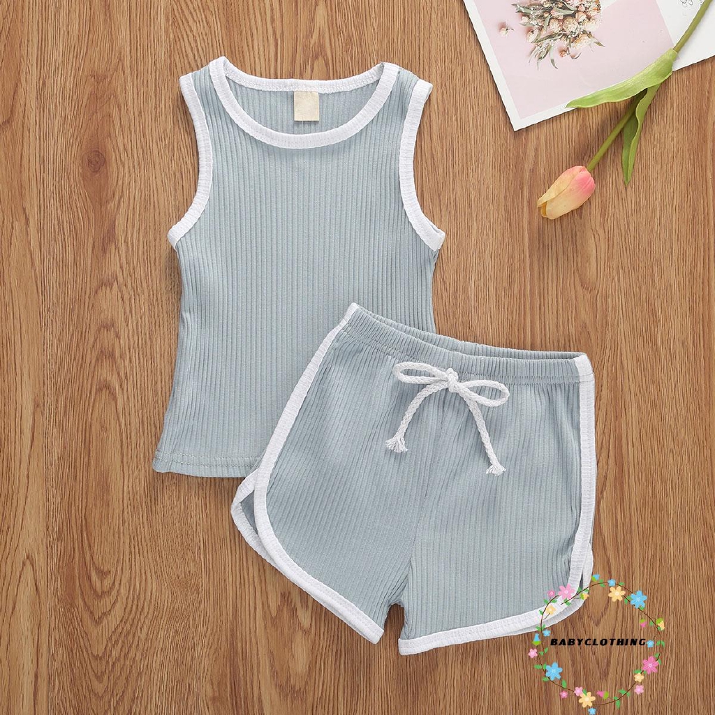 Set Áo Thun Sát Nách Cổ Tròn Và Quần Short Cho Bé