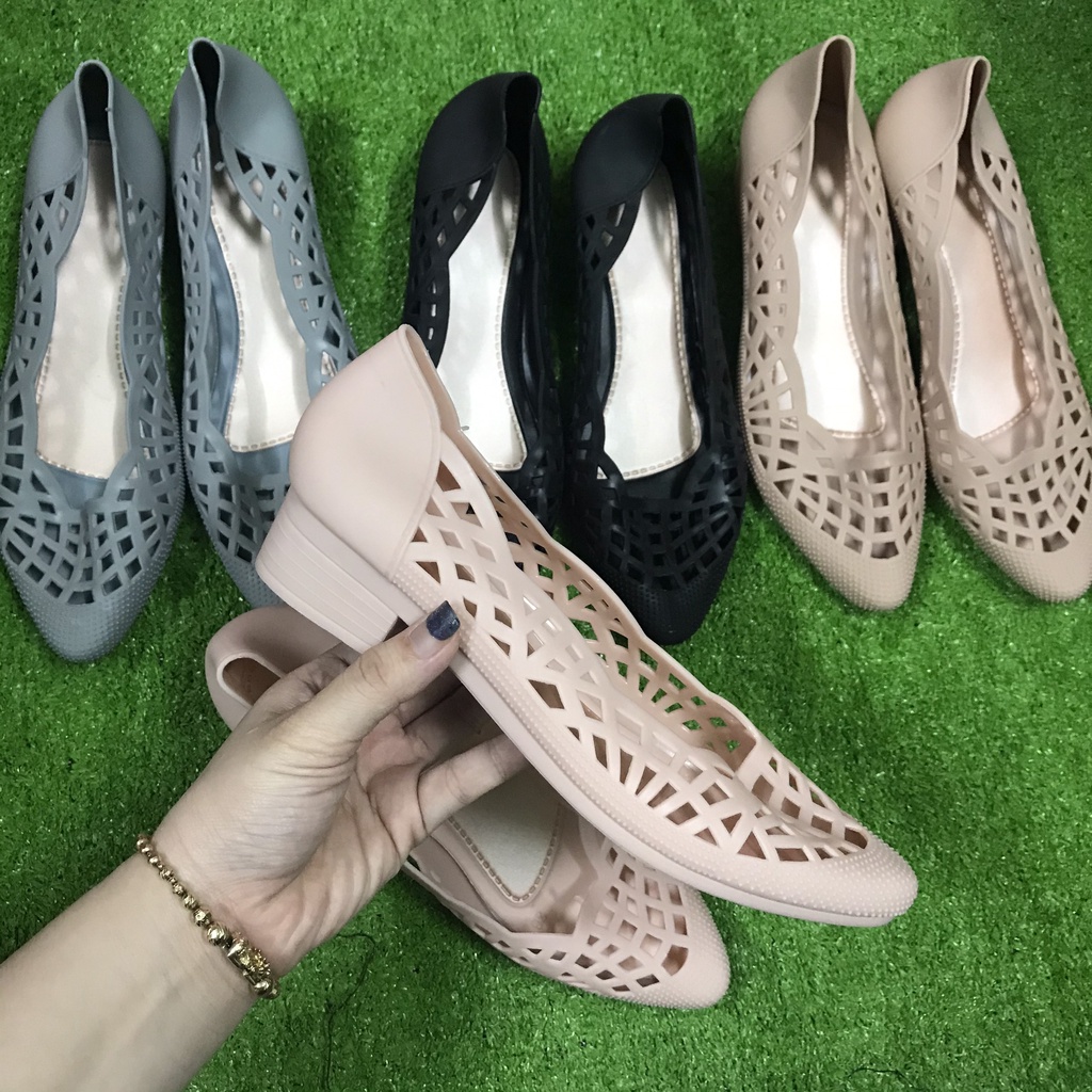 Giày búp bê nhựa lưới MS66