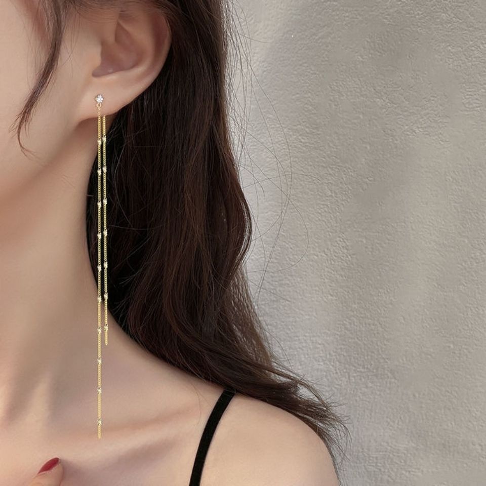 Bông Tai Mạ Bạc 925 Dáng Dài Đính Kim Sa Tua Rua Thời Trang Hàn Quốc