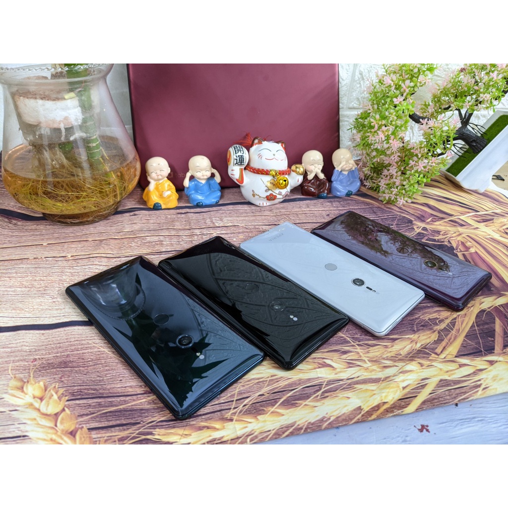 Điện thoại Sony Xperia XZ3,Ram4G/64G,Snap 845 8 nhân- Chơi PUBG-Free Fire mướt | BigBuy360 - bigbuy360.vn