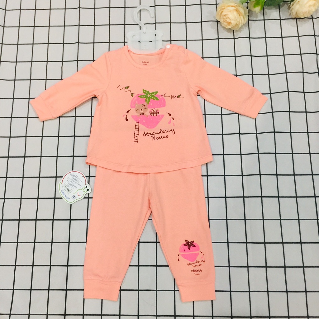 Bộ quần áo cho bé gái thu đông dài tay Dokma sale DB857