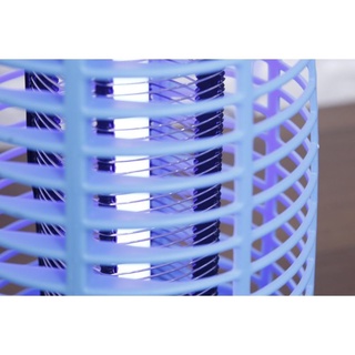 Đèn bắt muỗi Comet CM069