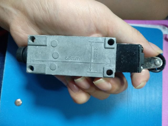 Công tắc hành trình OMAOREN TZ-8104 loại tốt