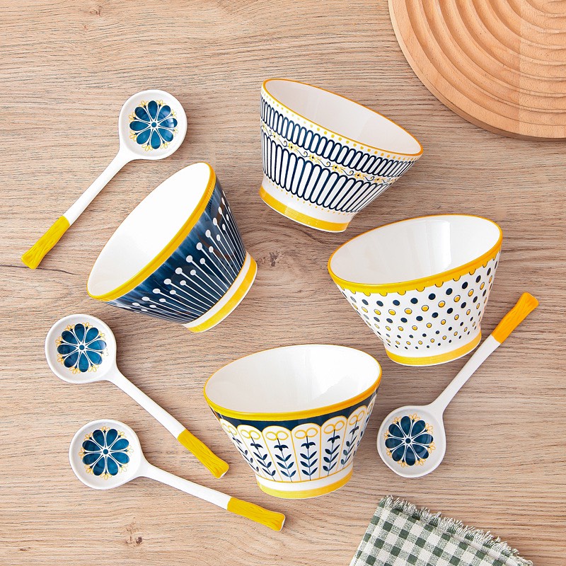 Bát sứ, chén sứ hình nón họa tiết thổ cẩm decor siêu dễ thương