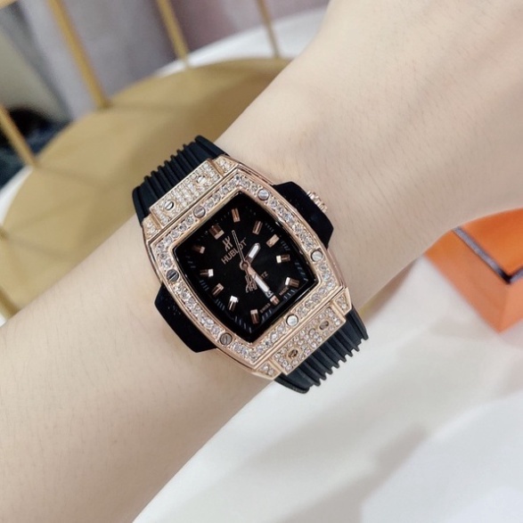 Đồng hồ hublut chất liệu dây silicon,bảo hành 12 tháng toàn quốc | BigBuy360 - bigbuy360.vn