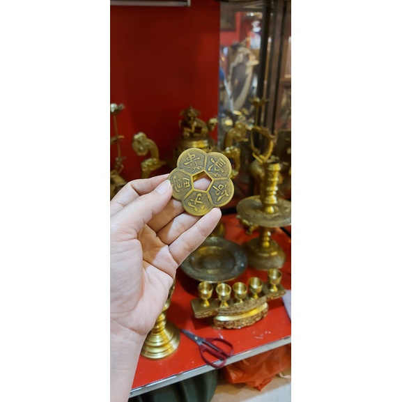 Đồng Tiền Hoa Mai 5 Cánh Chiêu Tài Lộc May Mắn