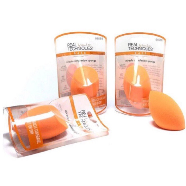 Mút Tán Kem Nền Real Techniques Base Miracle Complexion Sponge (Mẫu Mới)