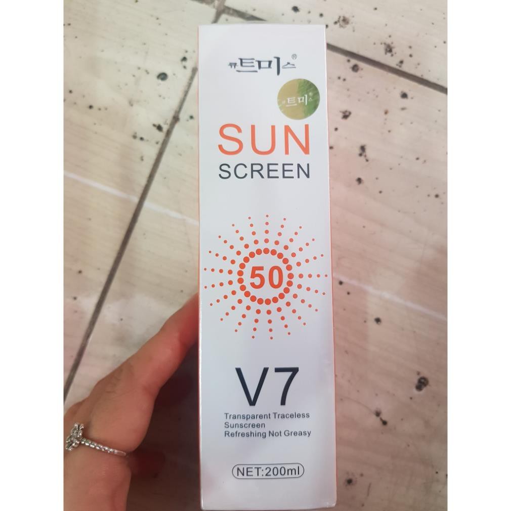 Xịt chống nắng Hàn Quốc Sun Screen V7 SPF50+
