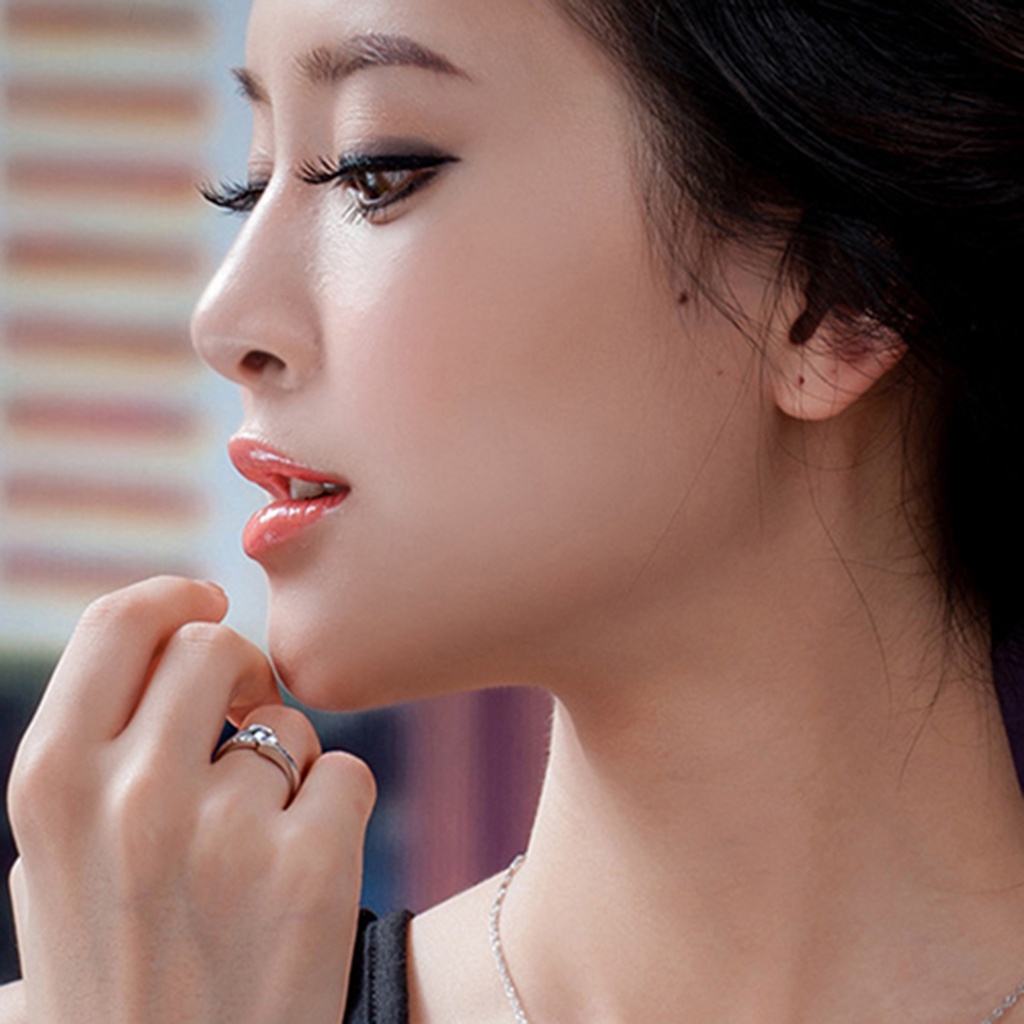 Nhẫn mạ bạc 925 đính đá sang trọng