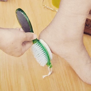 Dụng cụ chà gót chân, tẩy da chết đa năng 4 in 1