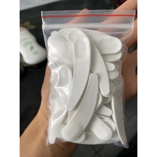 Combo 50 muỗng múc kem face [màu trắng]