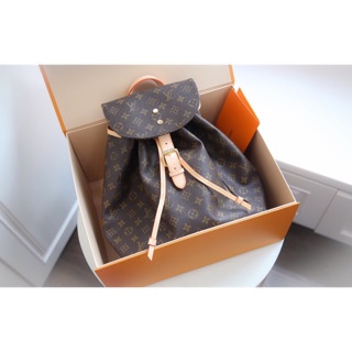 Balo xinh về hai màu ạ, sz 25cm. Hàng đẹp chuẩn từng mini luôn ạ, code lót vải thô ạ.