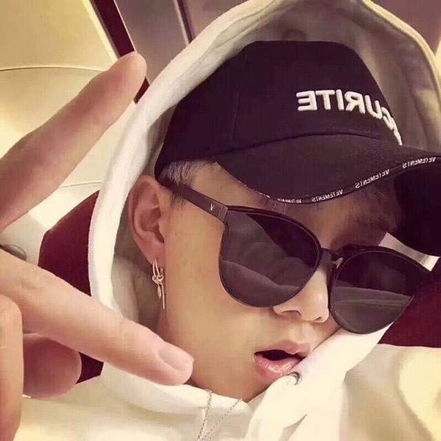 Kính thời trang nam nữ kèm video thật | BigBuy360 - bigbuy360.vn