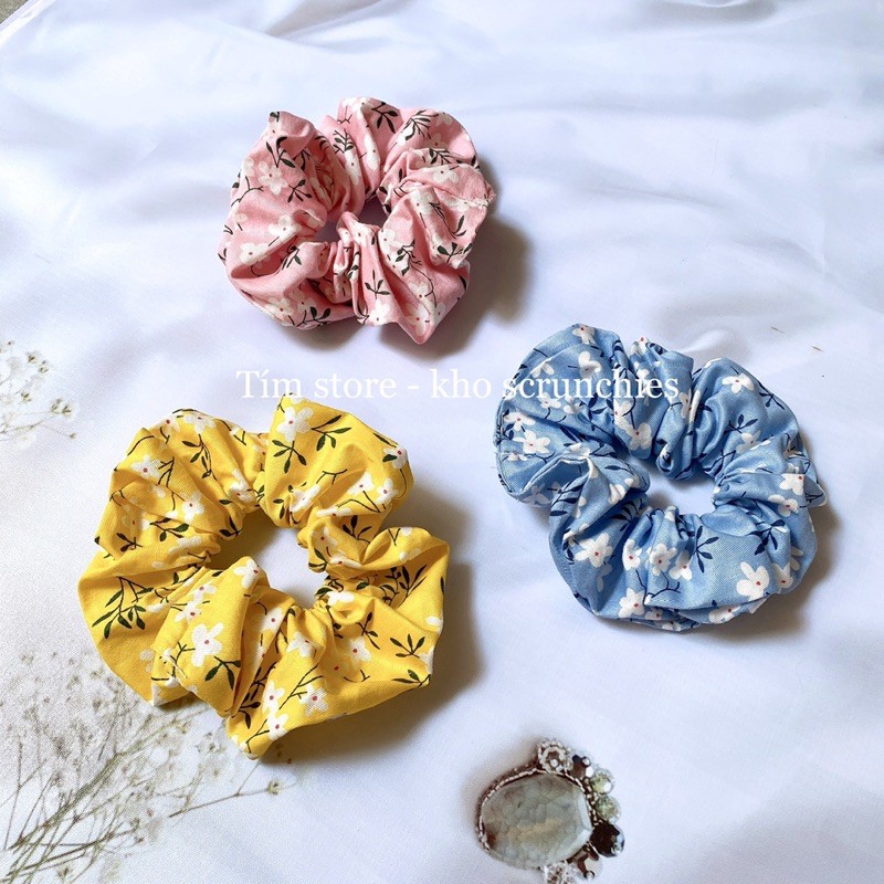 {Ảnh thật}SCRUNCHIES HOA TRẮNG VINTAGE M24 - CỘT TÓC VẢI THỜI TRANG NỮ