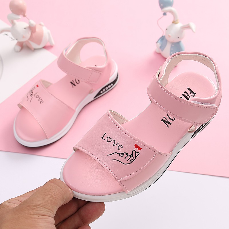 Sandal bé gái da PU mềm có quai dán dép sandal bé gái đi mềm êm chân