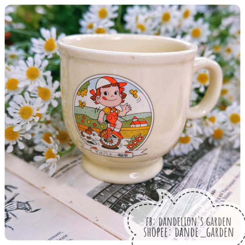 Ly cô bé màu pastel