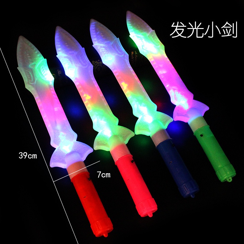 Set 3 Dao Kiếm Nhựa Có Đèn LED Hóa Trang Halloween Cho Bé