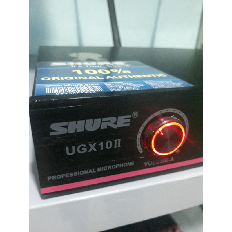 Micro không dây Shure UGX-10ii