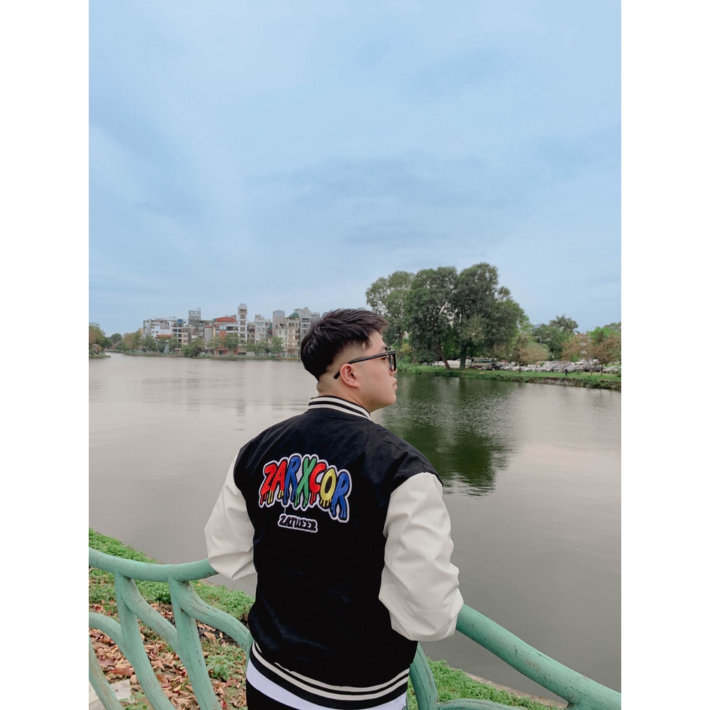Áo khoác Bomber Varsity bóng chày ZARXCOR nam nữ chất liệu Kaki phối da logo thêu 2 lớp