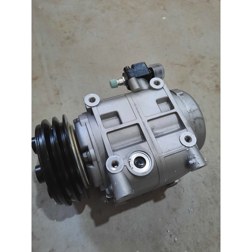 Sản phẩm gia đình làm: Lốc điều hòa lắp xe khách DKS32 bích thân có bích
