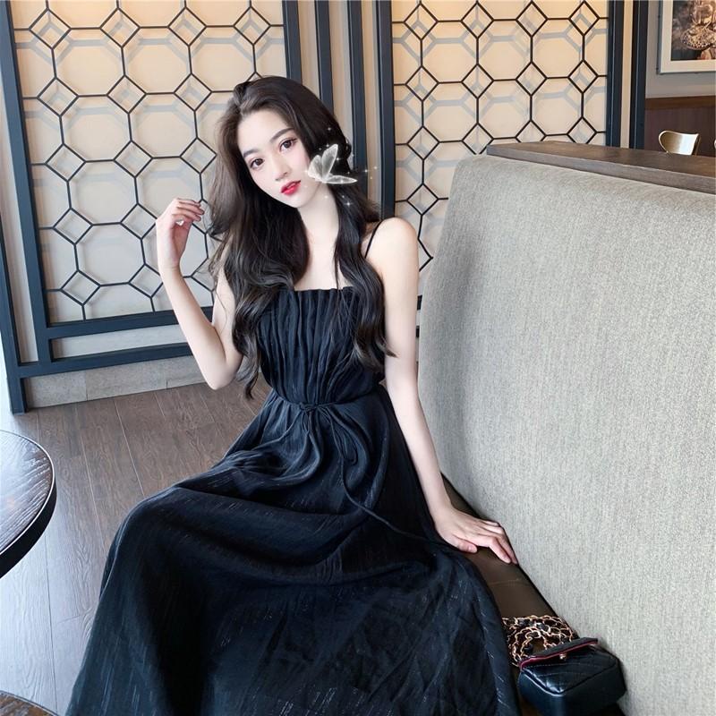 Đầm voan trắng mùa hè, đầm lệch vai dài thắt eo thể hiện khí chất dịu dàng, thanh lịch