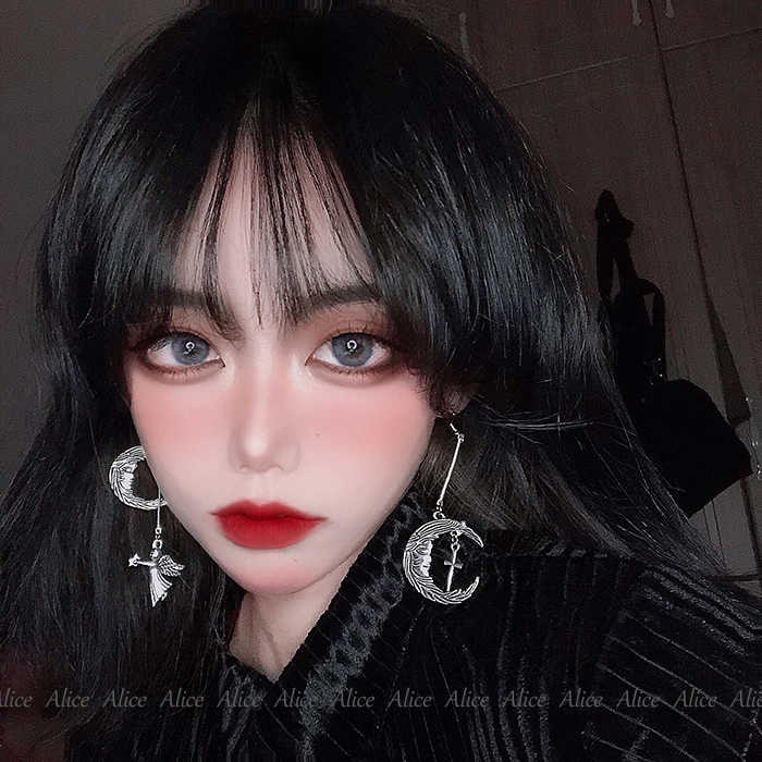 Bông Tai Hình Mặt Trăng Và Thiên Thần