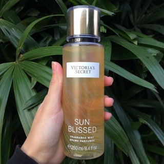 Xịt thơm toàn thân body mist vic sun blissed