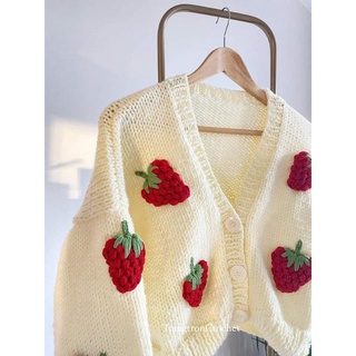 Áo khoác đôi cho mẹ và bé. Áo khoác len cardigan dáng rộng, áo len đan tay, quả dâu nổi 3d