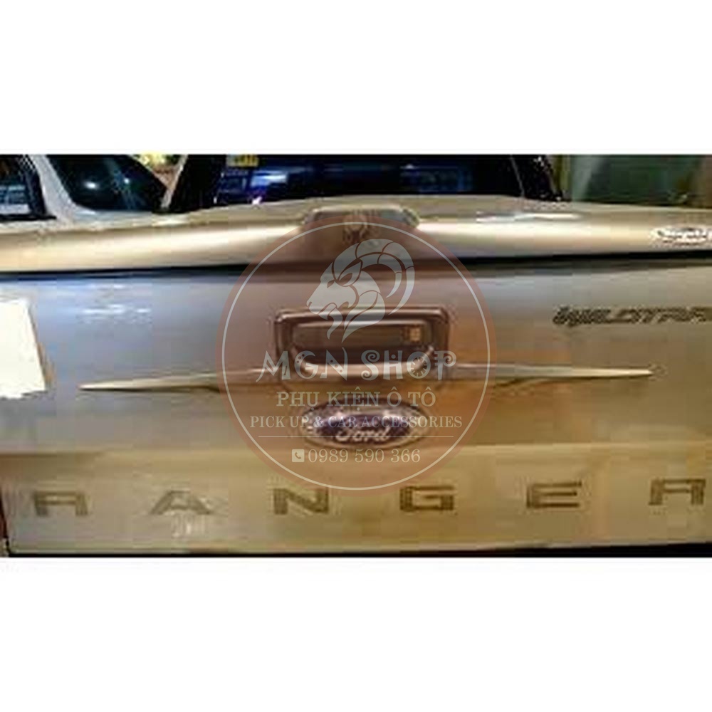[Ốp tay cốp] [Ford Ranger 2015 - 2021] [màu đen / màu bạc]