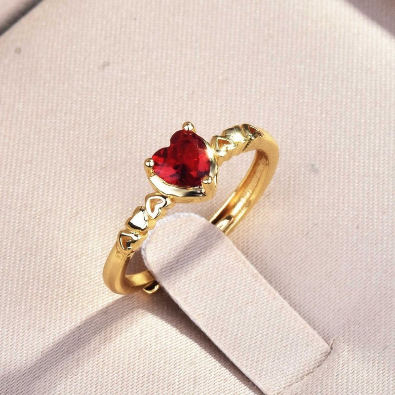 Nhẫn Thép Titan Đính Đá Ruby Giả Hình Trái Tim Thời Trang Nữ