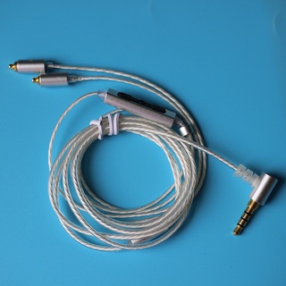 Cáp MMCX đồng ofc mạ bạc với cụm micro và volume.