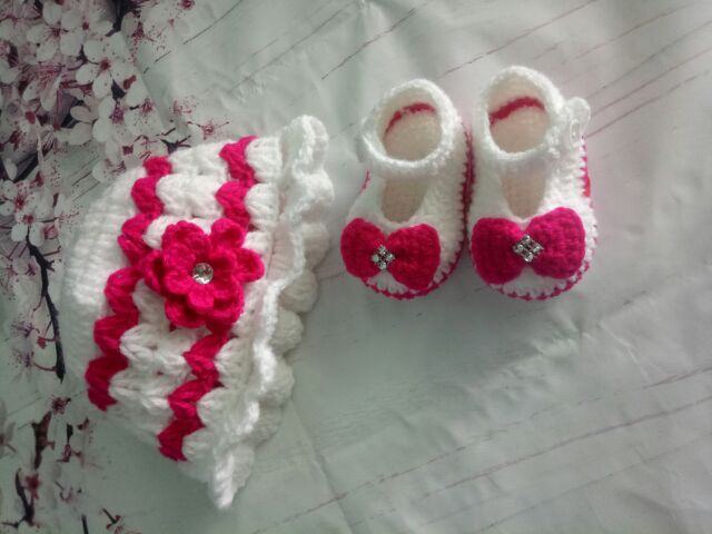 SET NÓN VÀ GIÀY LEN CHO BÉ GÁI